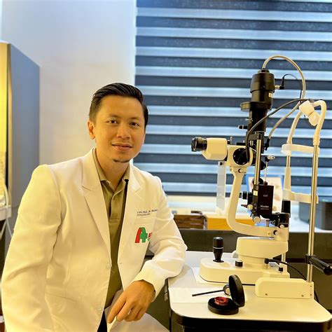 Dr. Lorenzo N. Vera Cruz, Jr .
